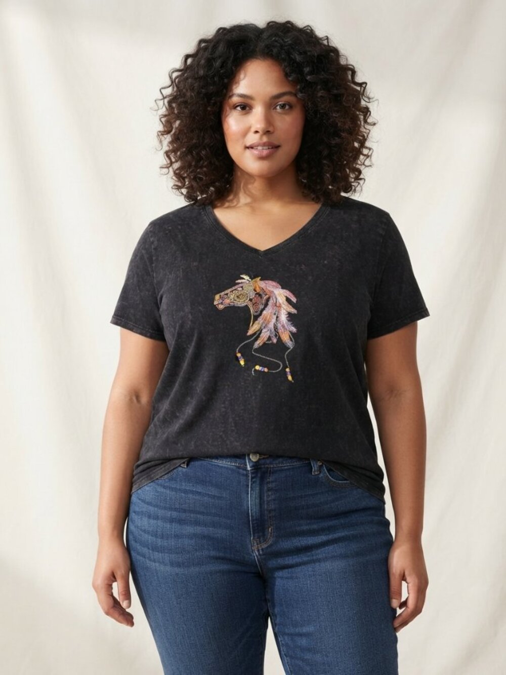 Gildan Ladies V-Neck T-Shirt Black Acid Wash Horse Graphic Size L